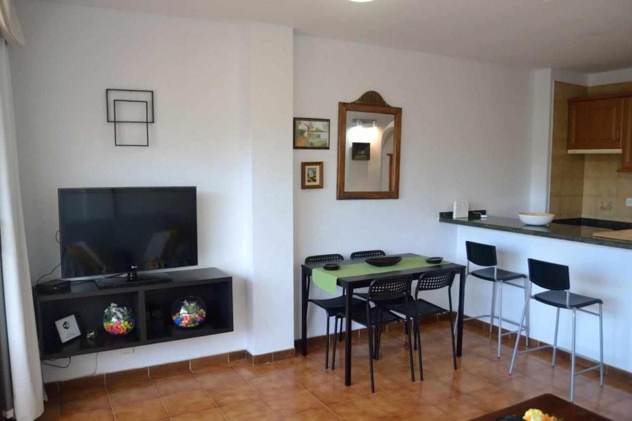Apartamento 251 Con Vistas Al Mar Y A La Piscina San Miguel de Abona Dış mekan fotoğraf